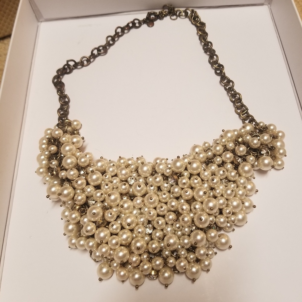 Jcrew Pearl Bib Cluster Statement Necklace